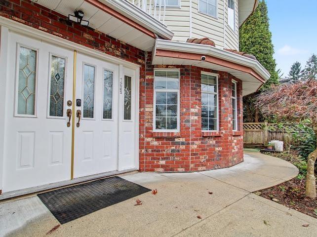 14962 96a Avenue, Surrey, British Columbia  V3R 9V6 - Photo 3 - R3084325