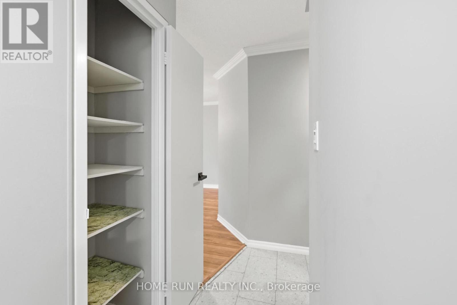 104 - 151 Bay Street, Ottawa, Ontario  K1R 7T2 - Photo 14 - X12814124