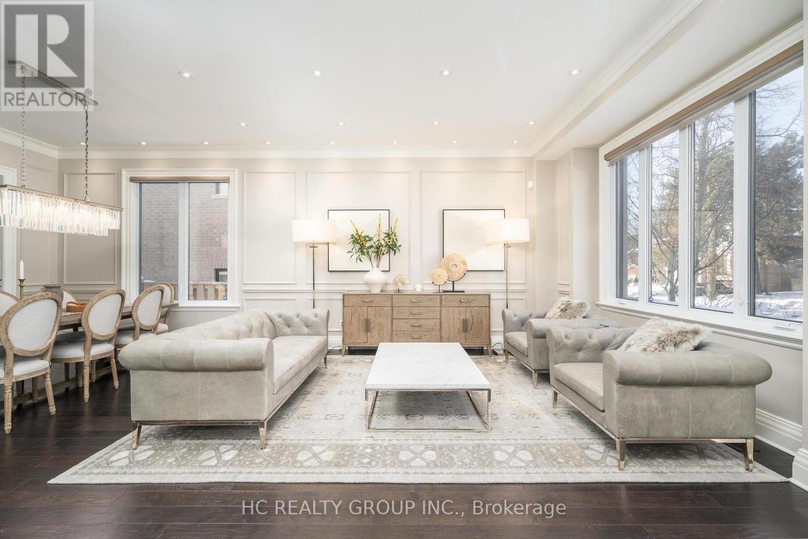 11 Chipstead Road, Toronto, Ontario  M3B 3E5 - Photo 4 - C12814104