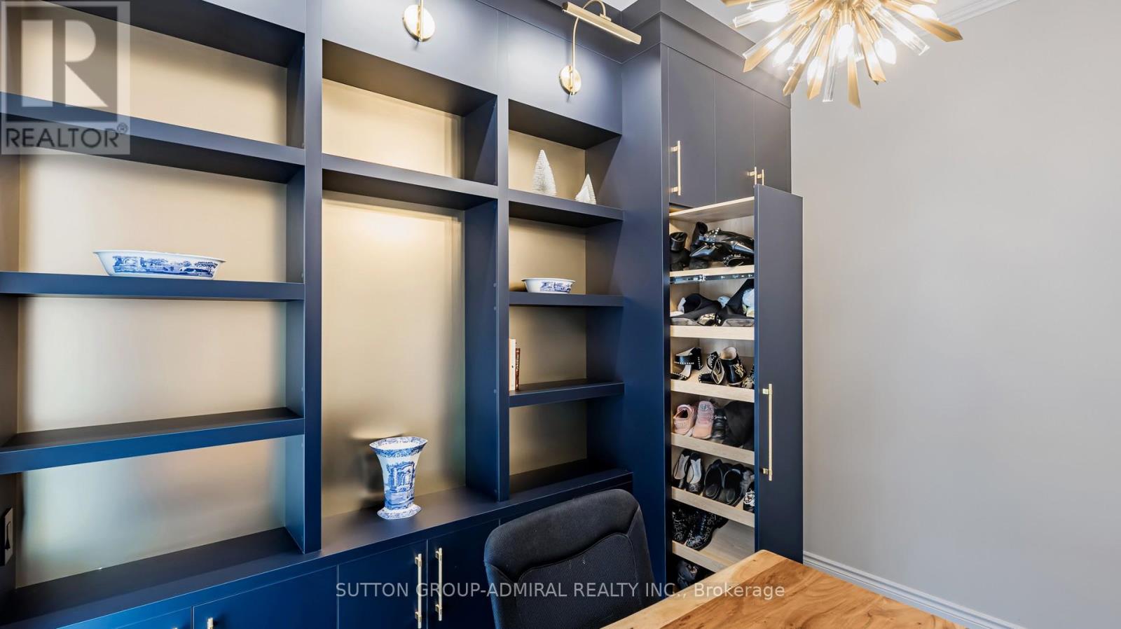 37 Cedarpoint Court, Vaughan, Ontario  L6A 4P7 - Photo 23 - N12814108