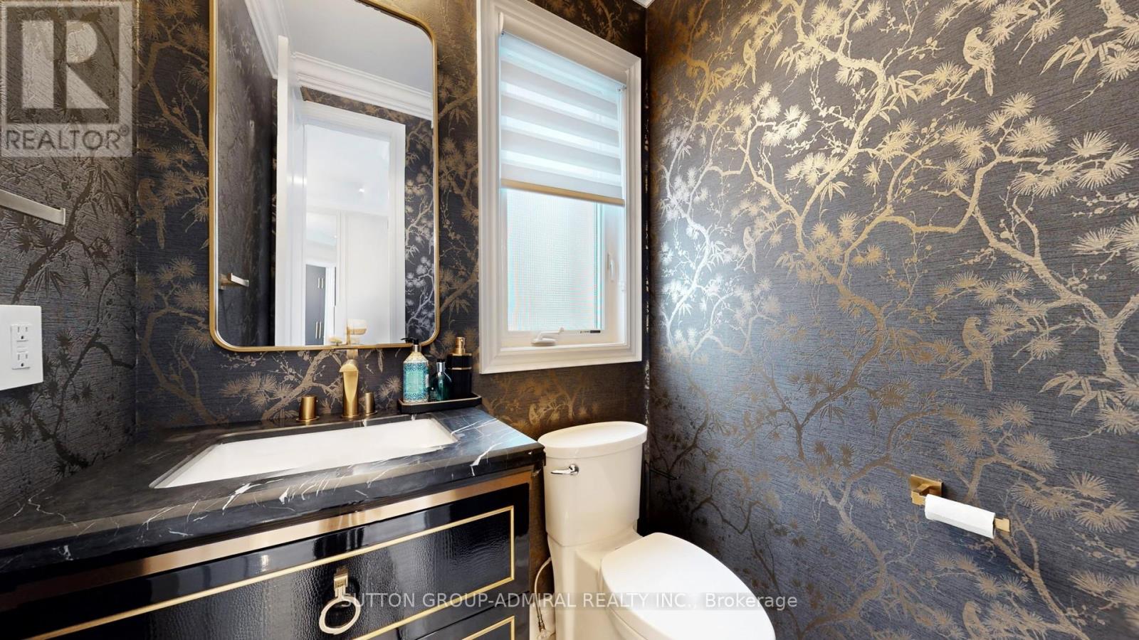 37 Cedarpoint Court, Vaughan, Ontario  L6A 4P7 - Photo 25 - N12814108