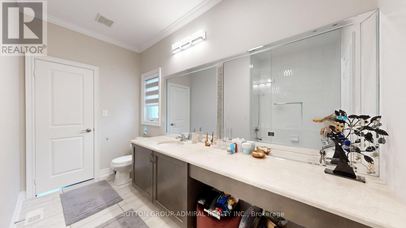 37 Cedarpoint Court, Vaughan, Ontario  L6A 4P7 - Photo 43 - N12814108