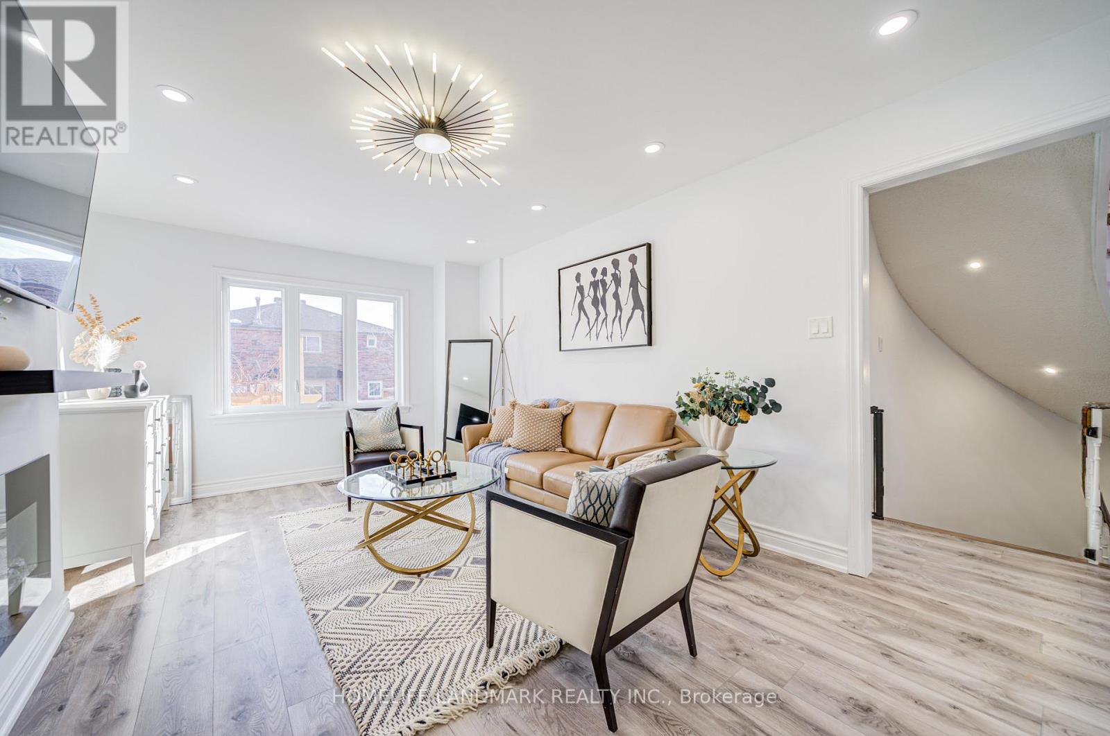 161 Valleymede Drive, Richmond Hill, Ontario  L4B 1X5 - Photo 16 - N12814120