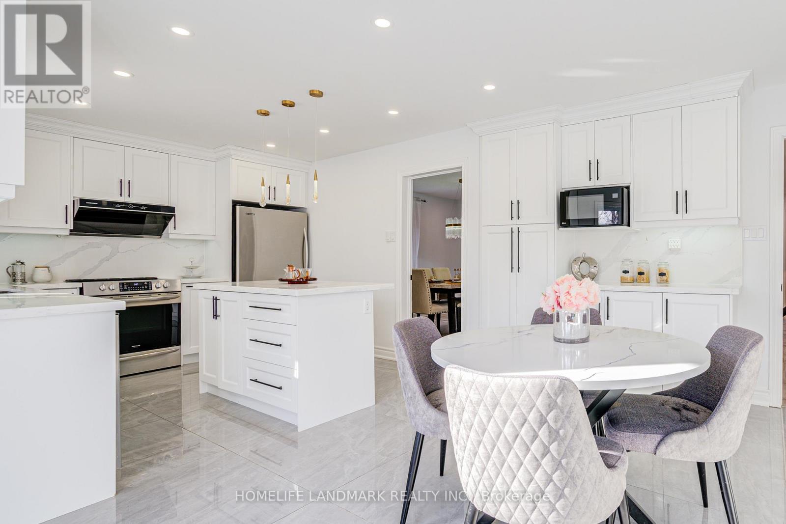 161 Valleymede Drive, Richmond Hill, Ontario  L4B 1X5 - Photo 18 - N12814120