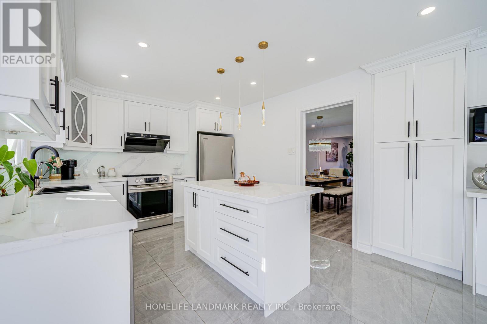 161 Valleymede Drive, Richmond Hill, Ontario  L4B 1X5 - Photo 20 - N12814120