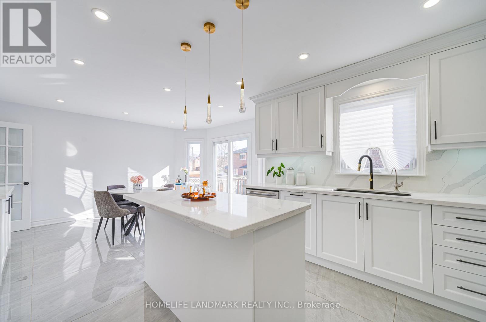 161 Valleymede Drive, Richmond Hill, Ontario  L4B 1X5 - Photo 23 - N12814120