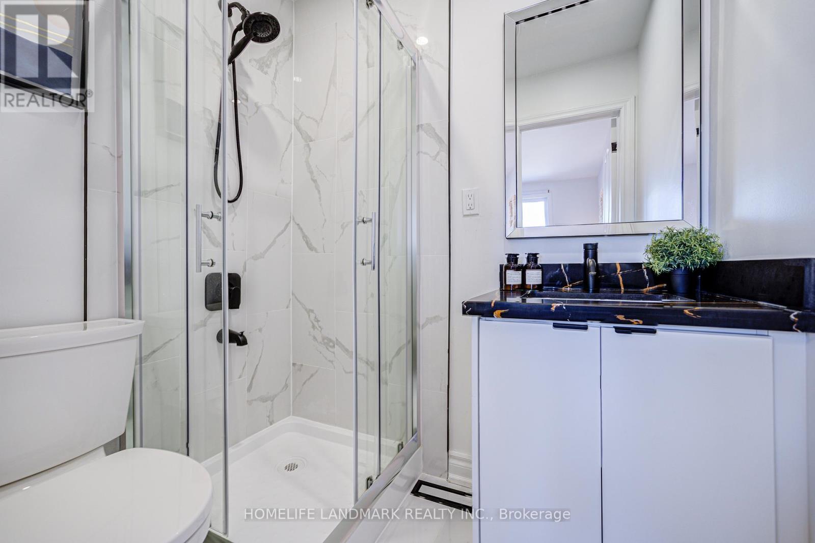 161 Valleymede Drive, Richmond Hill, Ontario  L4B 1X5 - Photo 34 - N12814120