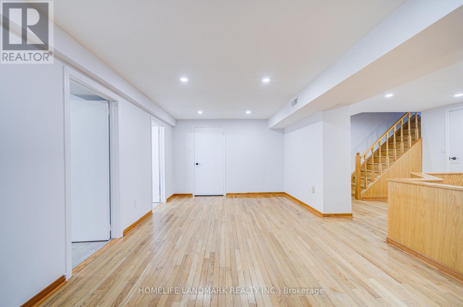 161 Valleymede Drive, Richmond Hill, Ontario  L4B 1X5 - Photo 38 - N12814120