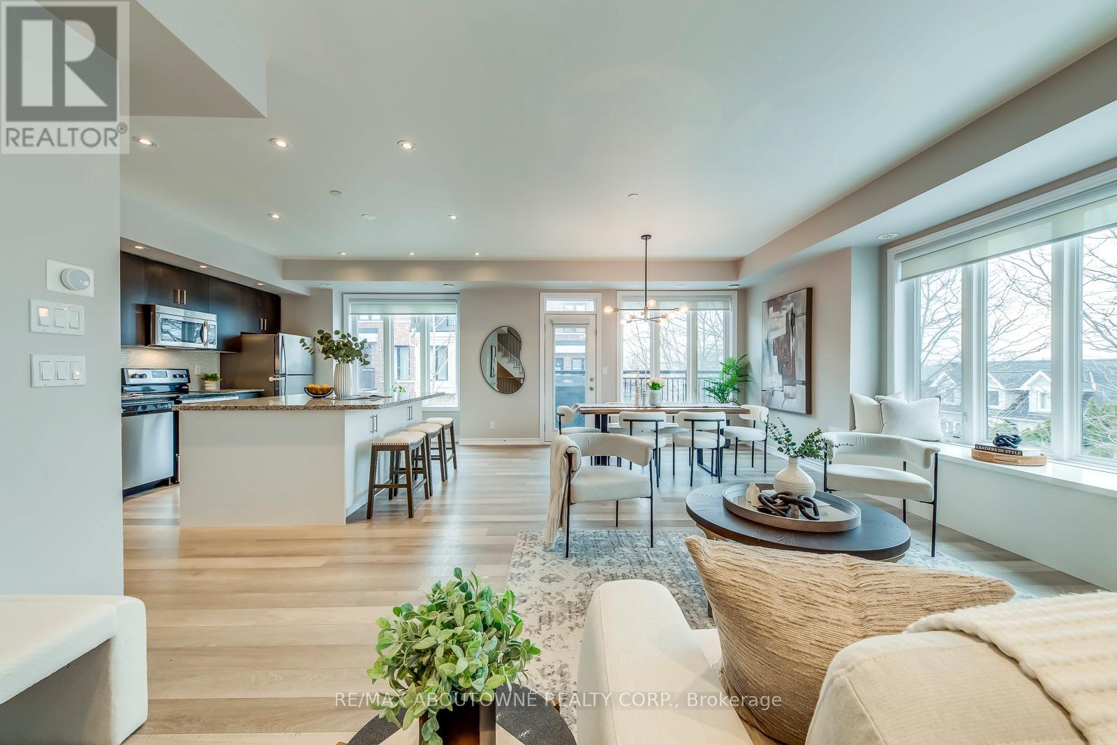 107 - 40 Carnation Avenue, Toronto, Ontario  M8V 0B8 - Photo 11 - W12814112