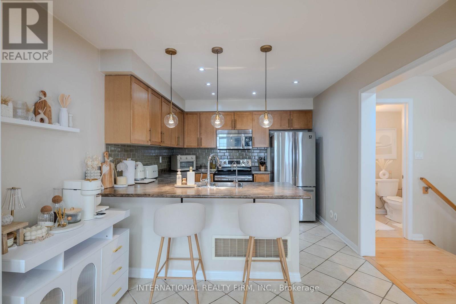 947 Deverell Place, Milton, Ontario  L9T 0M3 - Photo 12 - W12814116