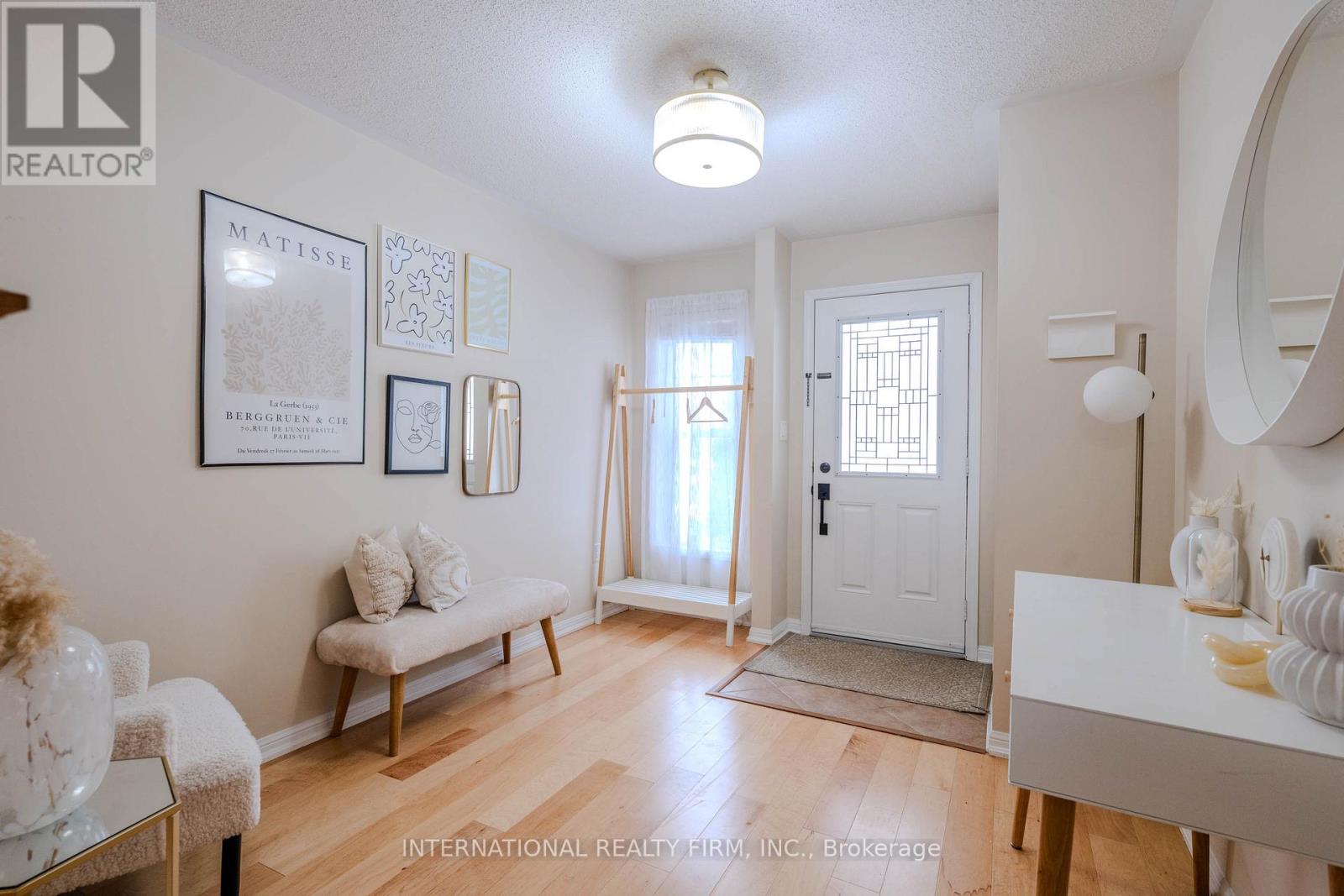 947 Deverell Place, Milton, Ontario  L9T 0M3 - Photo 4 - W12814116