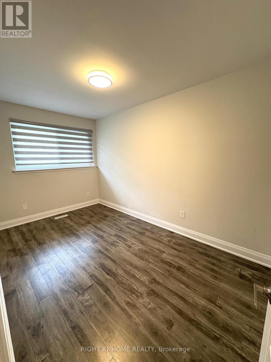 5473 Schueller Crescent, Burlington, Ontario  L7L 3T1 - Photo 14 - W12814126