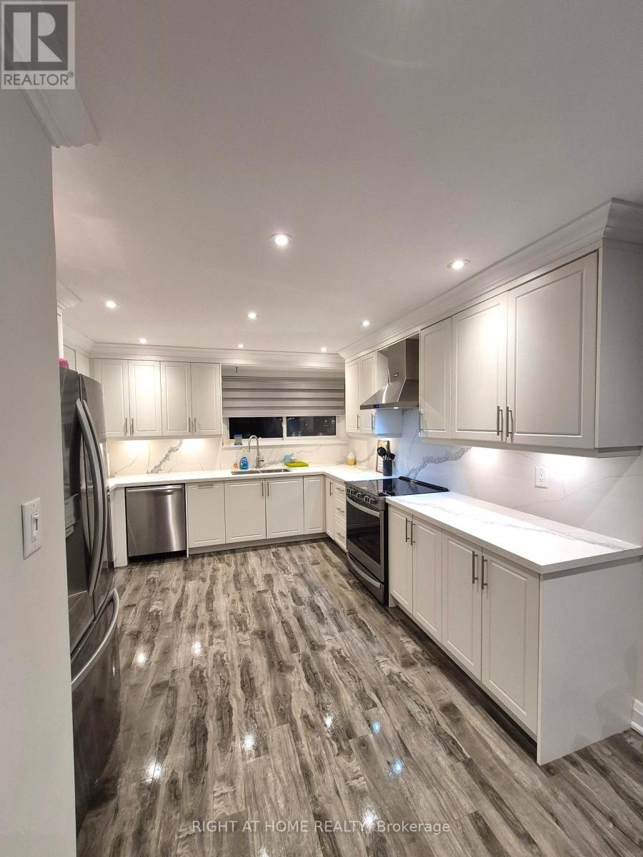 5473 Schueller Crescent, Burlington, Ontario  L7L 3T1 - Photo 8 - W12814126