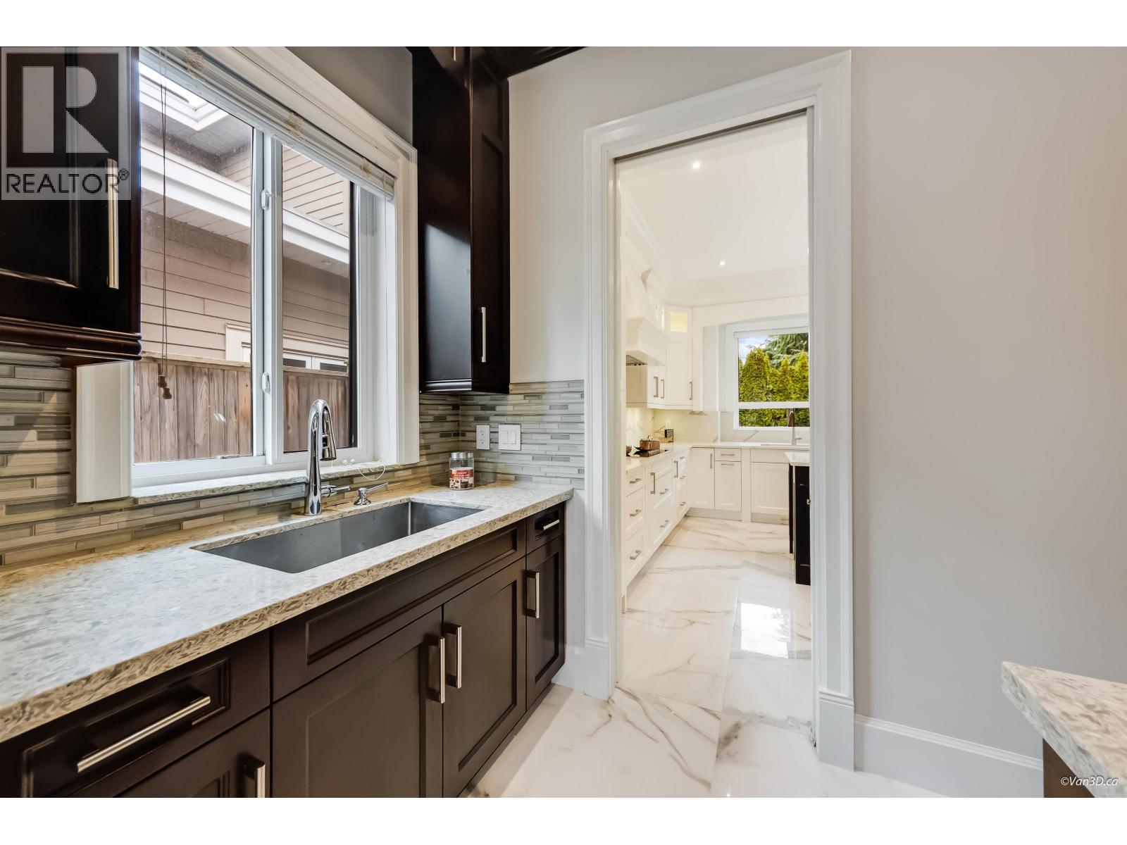 8151 Osgoode Drive, Richmond, British Columbia  V7A 4M3 - Photo 18 - R3092898