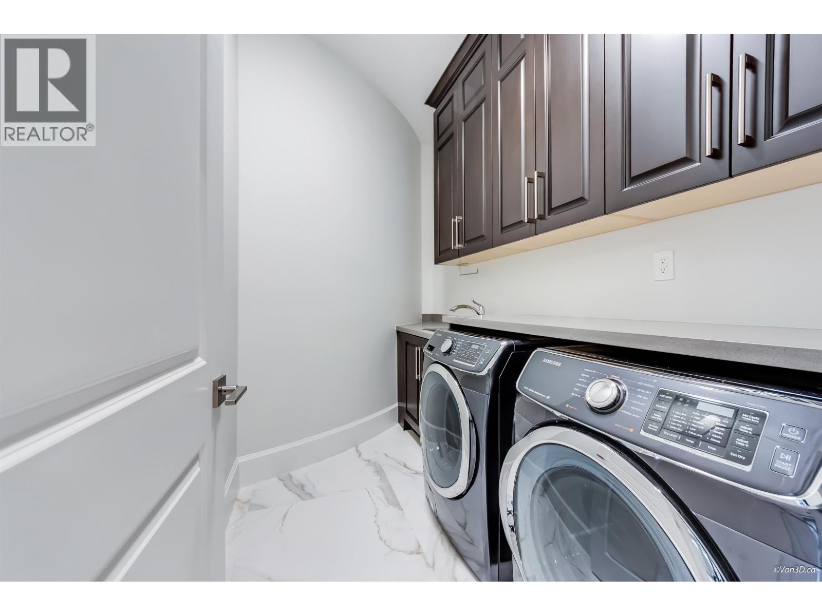 8151 Osgoode Drive, Richmond, British Columbia  V7A 4M3 - Photo 21 - R3092898