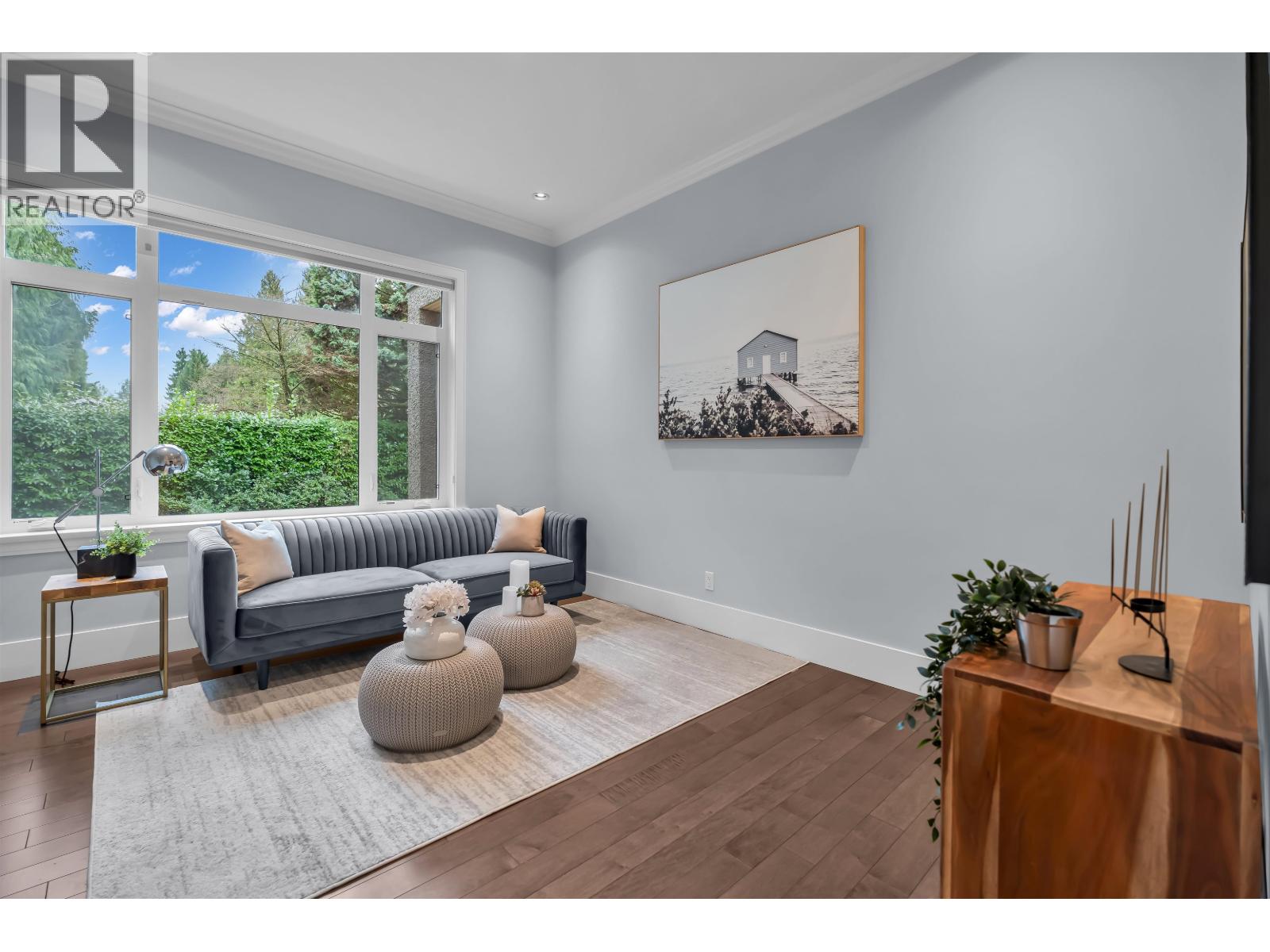 Listing Picture 17 of 40 : 8168 HUNTER STREET, Burnaby / 本拿比 - 魯藝地產 Yvonne Lu Group - MLS Medallion Club Member