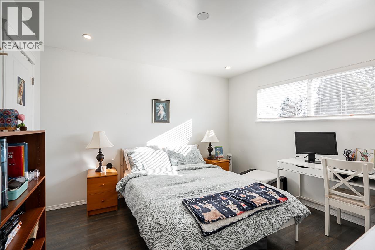 2057 Lorraine Avenue, Coquitlam, British Columbia  V3K 2M7 - Photo 8 - R3092863