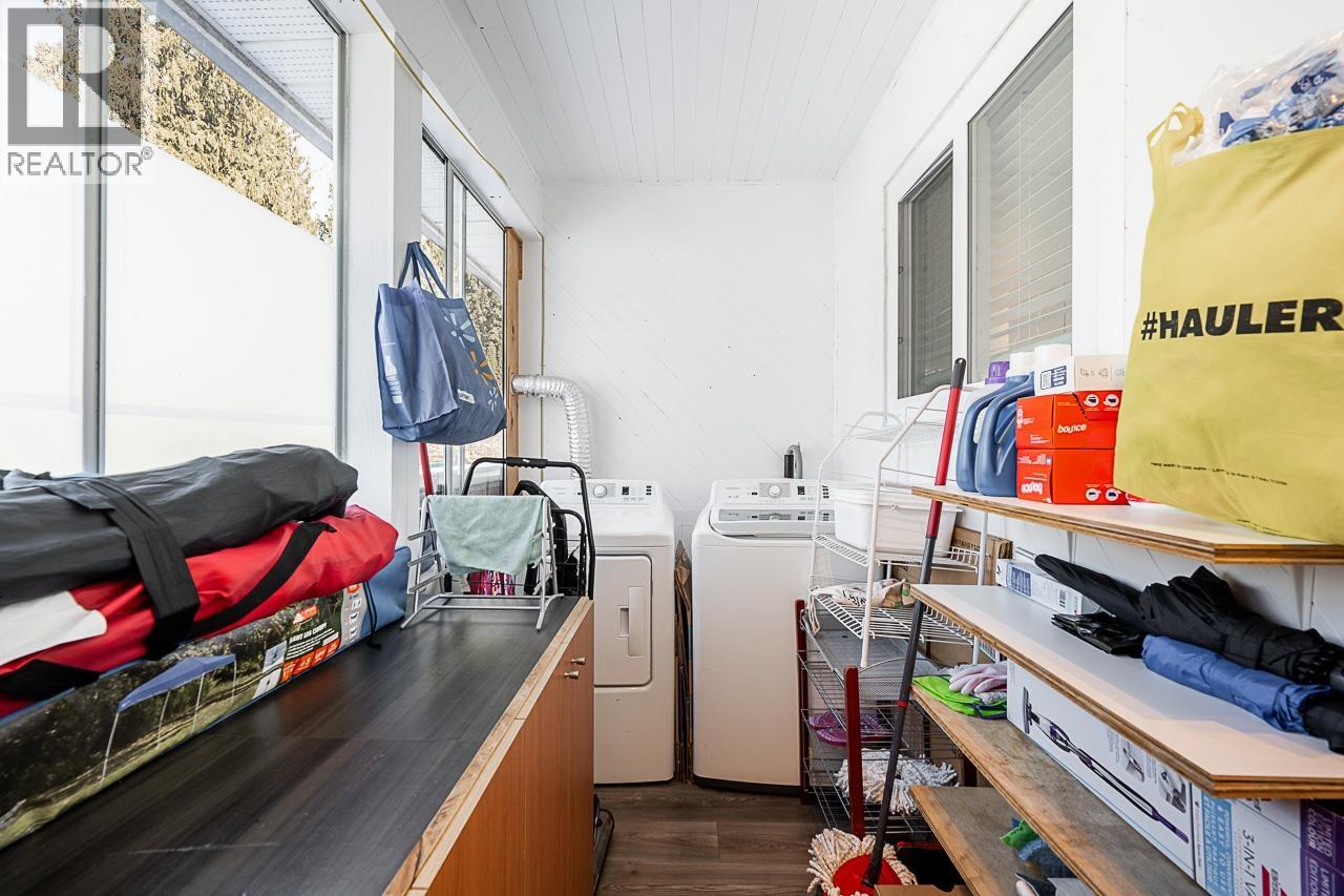 2057 Lorraine Avenue, Coquitlam, British Columbia  V3K 2M7 - Photo 14 - R3092863