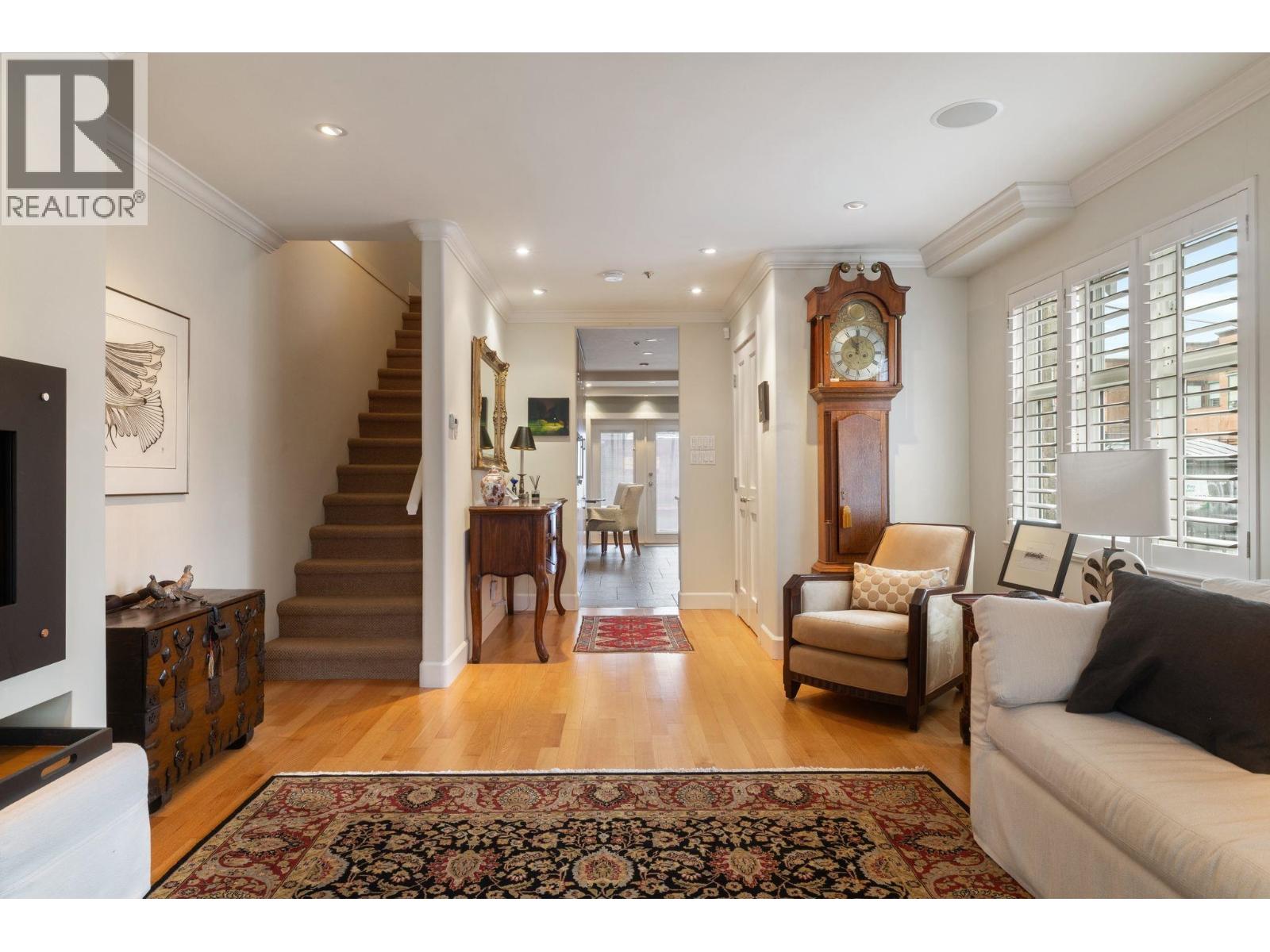 1730 Kitchener Street, Vancouver, British Columbia  V5L 2W3 - Photo 3 - R3092789