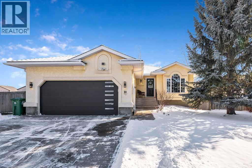 10 Bow Point, Cochrane, Alberta  T4C 1M8 - Photo 1 - A2287528