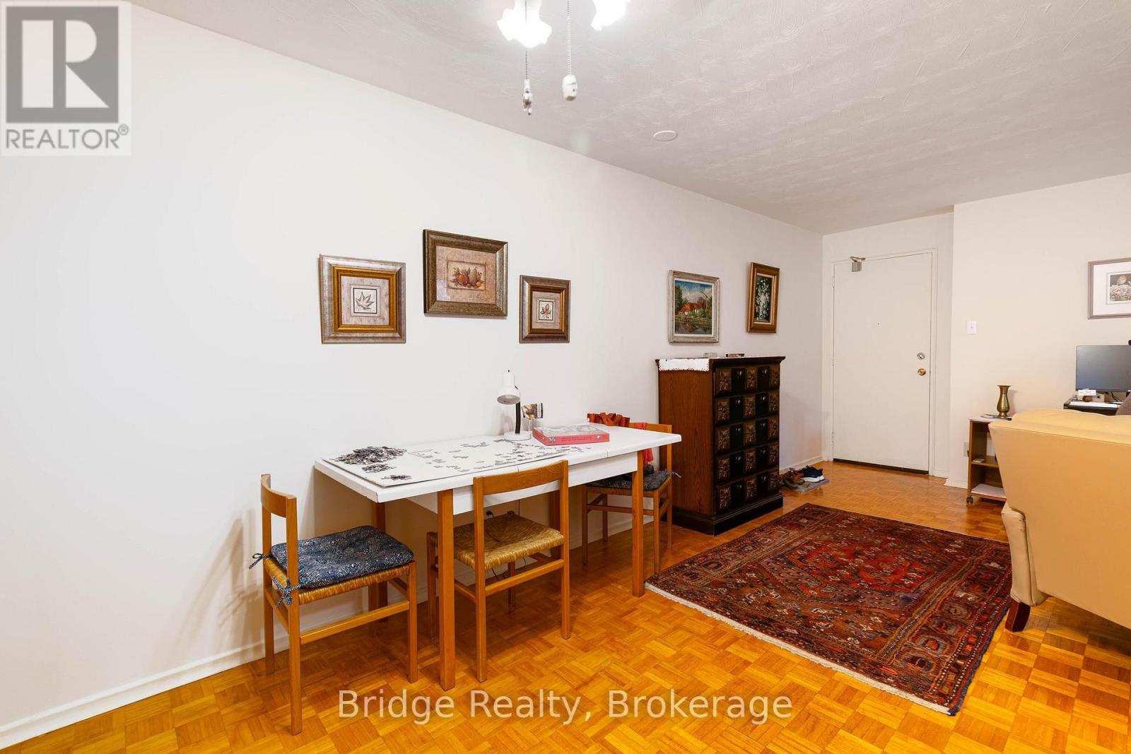 256 Oxford Street, Ingersoll, Ontario  N5C 2W1 - Photo 10 - X12814138