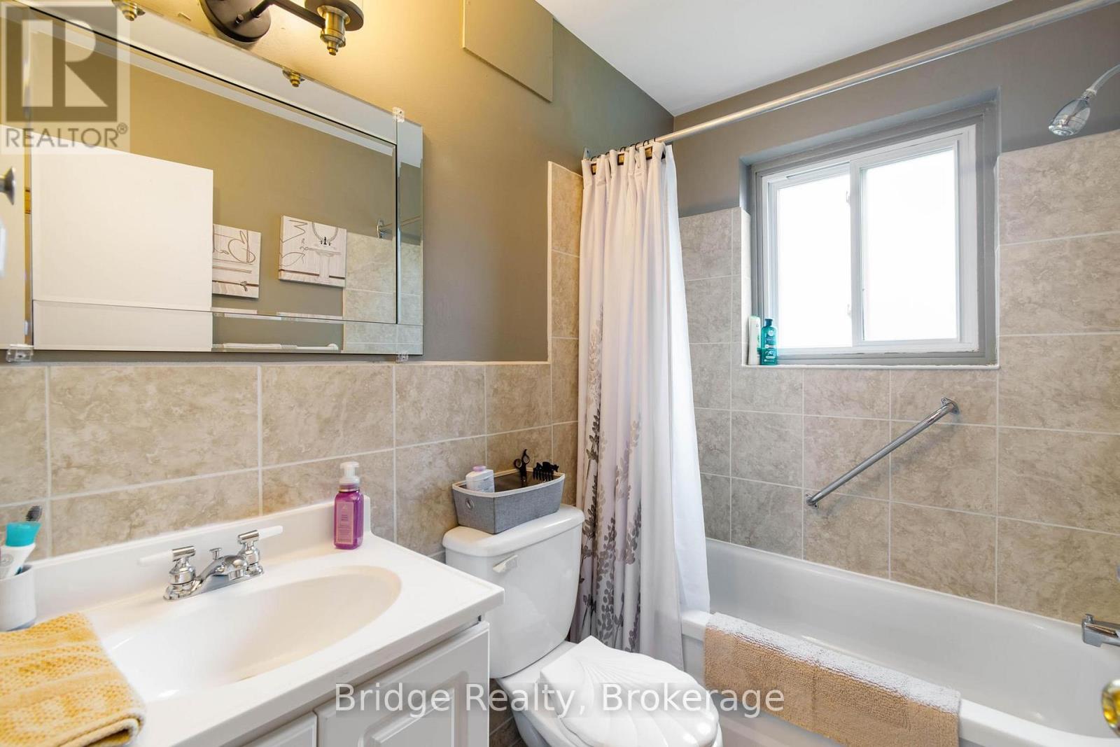 256 Oxford Street, Ingersoll, Ontario  N5C 2W1 - Photo 21 - X12814138