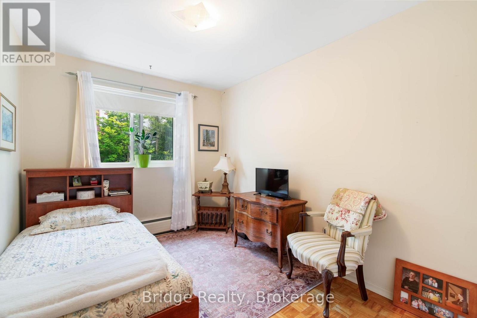 256 Oxford Street, Ingersoll, Ontario  N5C 2W1 - Photo 22 - X12814138