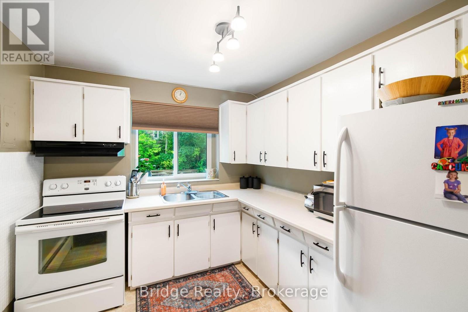 256 Oxford Street, Ingersoll, Ontario  N5C 2W1 - Photo 23 - X12814138