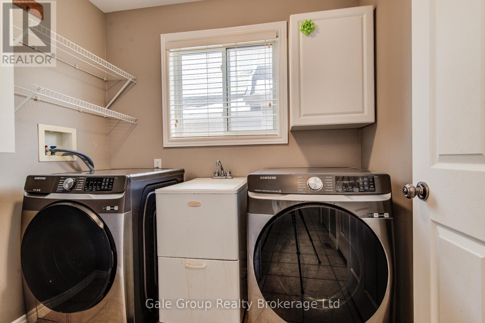 127 Falcon Drive, Woodstock, Ontario  N4T 1V5 - Photo 12 - X12814164