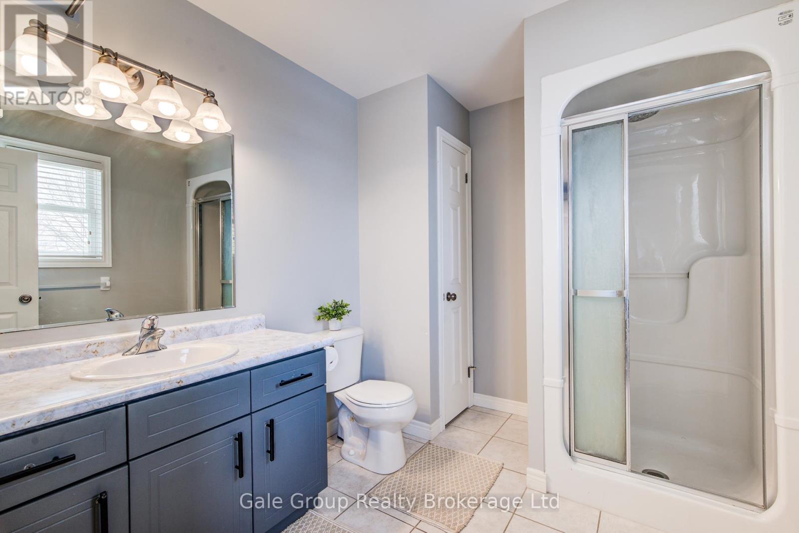 127 Falcon Drive, Woodstock, Ontario  N4T 1V5 - Photo 22 - X12814164