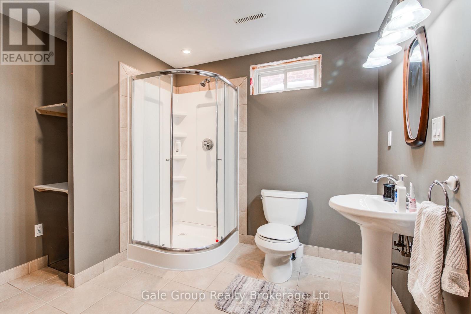 127 Falcon Drive, Woodstock, Ontario  N4T 1V5 - Photo 27 - X12814164