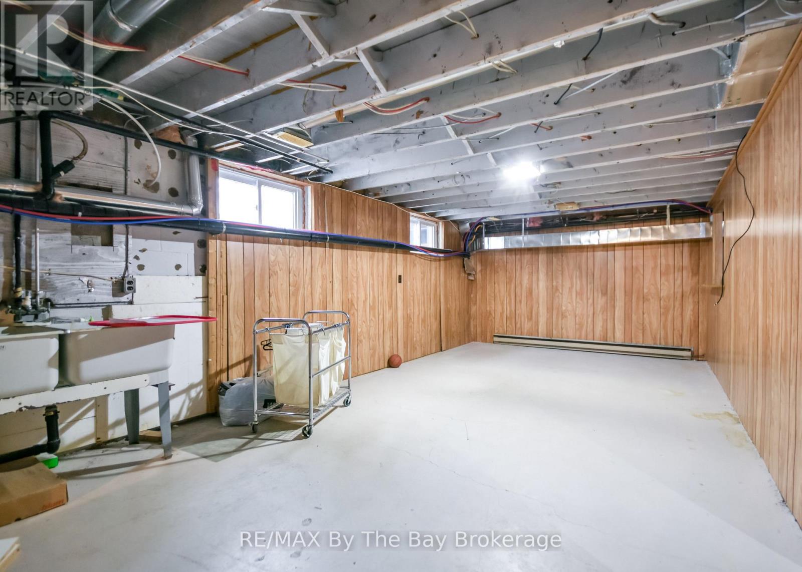 111 Balm Beach Road E, Tiny, Ontario  L0L 2J0 - Photo 42 - S12814178