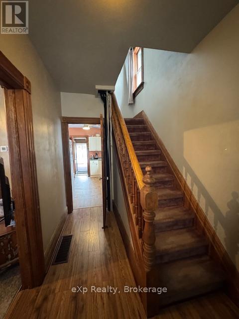 1775 4th Avenue W, Owen Sound, Ontario  N4K 4X7 - Photo 3 - X12814198