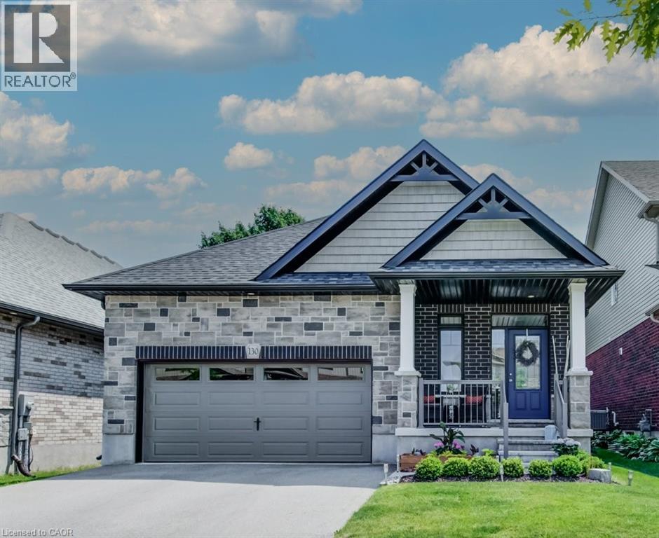 130 N SNYDER Avenue N, Elmira, Ontario