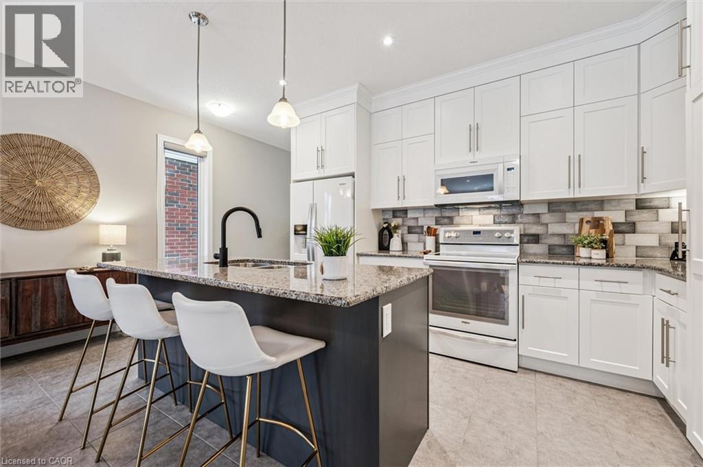 130 N Snyder Avenue N, Elmira, Ontario  N3B 0E1 - Photo 8 - 40805438