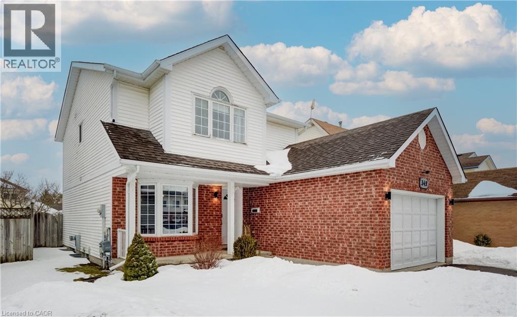 349 Bushview Crescent, Waterloo, Ontario N2V 2A6 - Photo 2 - 40803778