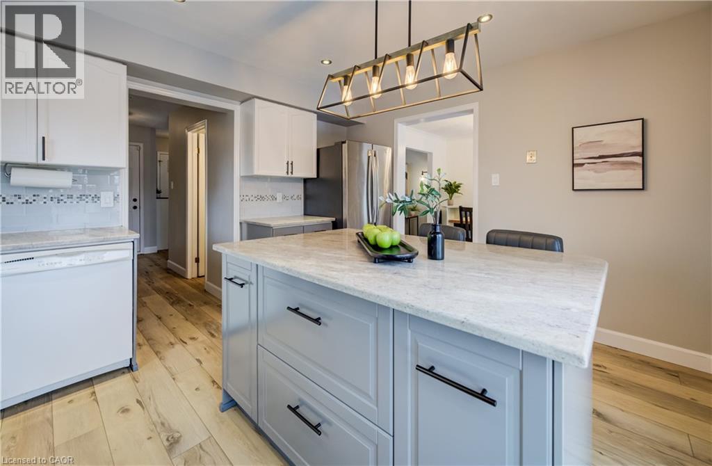 349 Bushview Crescent, Waterloo, Ontario N2V 2A6 - Photo 20 - 40803778