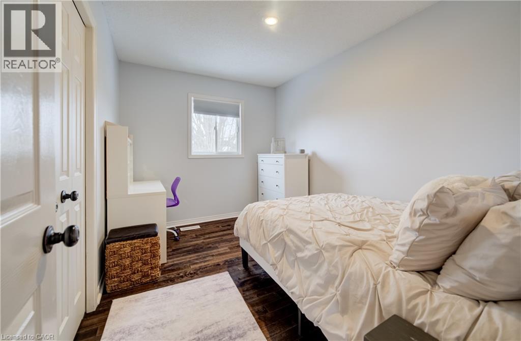 349 Bushview Crescent, Waterloo, Ontario N2V 2A6 - Photo 29 - 40803778