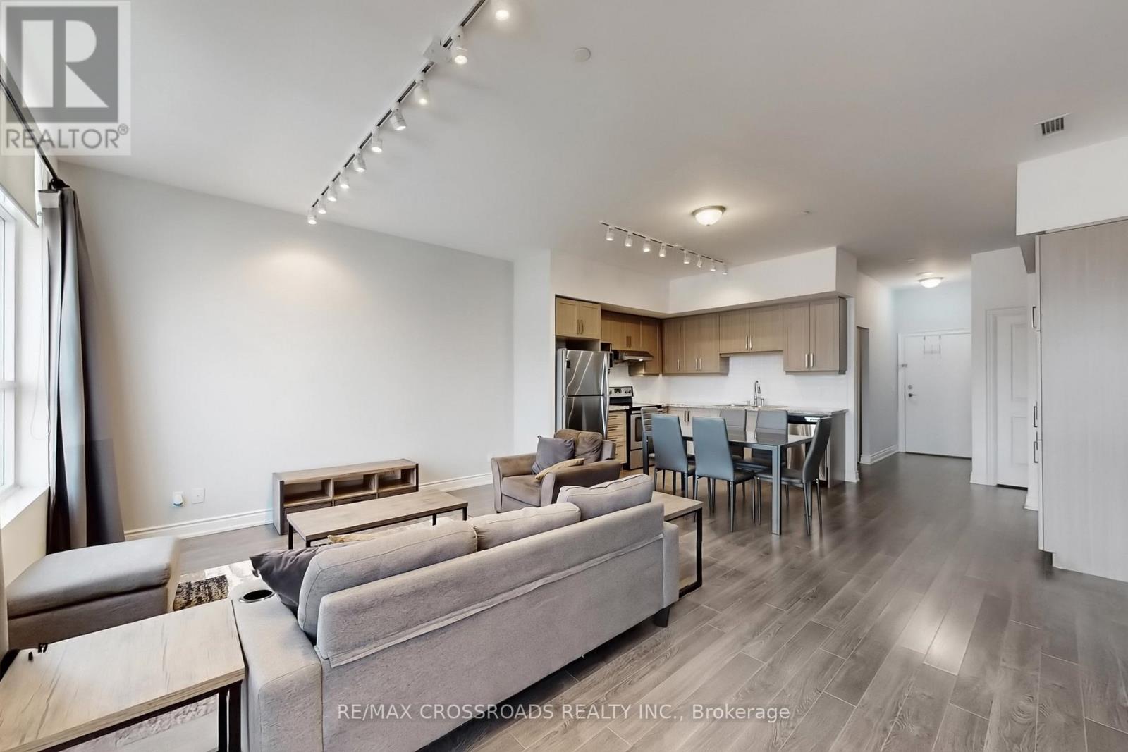 109 - 99 South Town Centre Boulevard, Markham, Ontario  L6G 0E9 - Photo 10 - N12813670