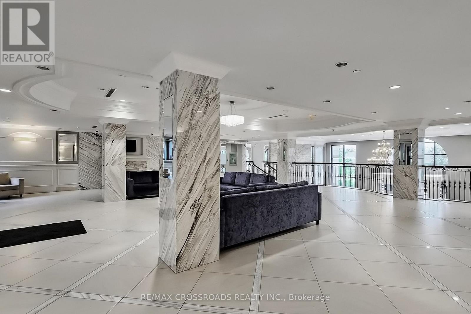 109 - 99 South Town Centre Boulevard, Markham, Ontario  L6G 0E9 - Photo 5 - N12813670