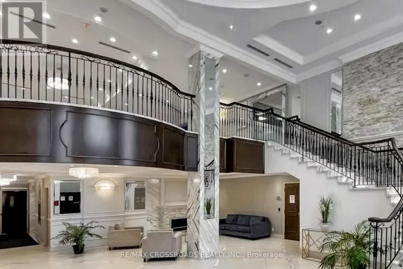 109 - 99 South Town Centre Boulevard, Markham, Ontario  L6G 0E9 - Photo 3 - N12813670