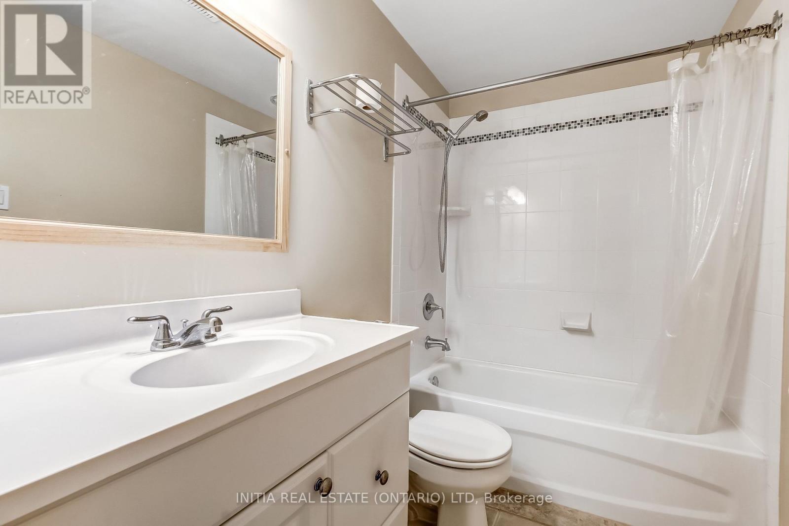 62 - 320 Westminster Avenue, London South, Ontario  N6C 5H5 - Photo 15 - X12814184