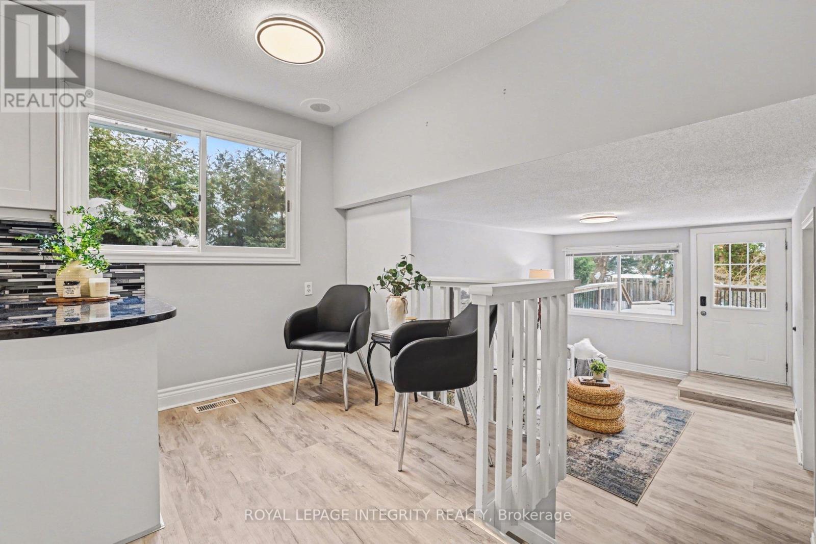 185 Withrow Avenue, Ottawa, Ontario K2G 3N6 - Photo 14 - X12814210