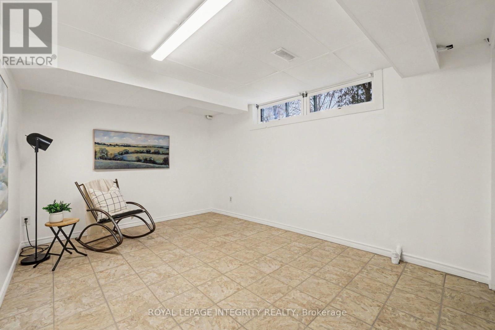 185 Withrow Avenue, Ottawa, Ontario K2G 3N6 - Photo 31 - X12814210