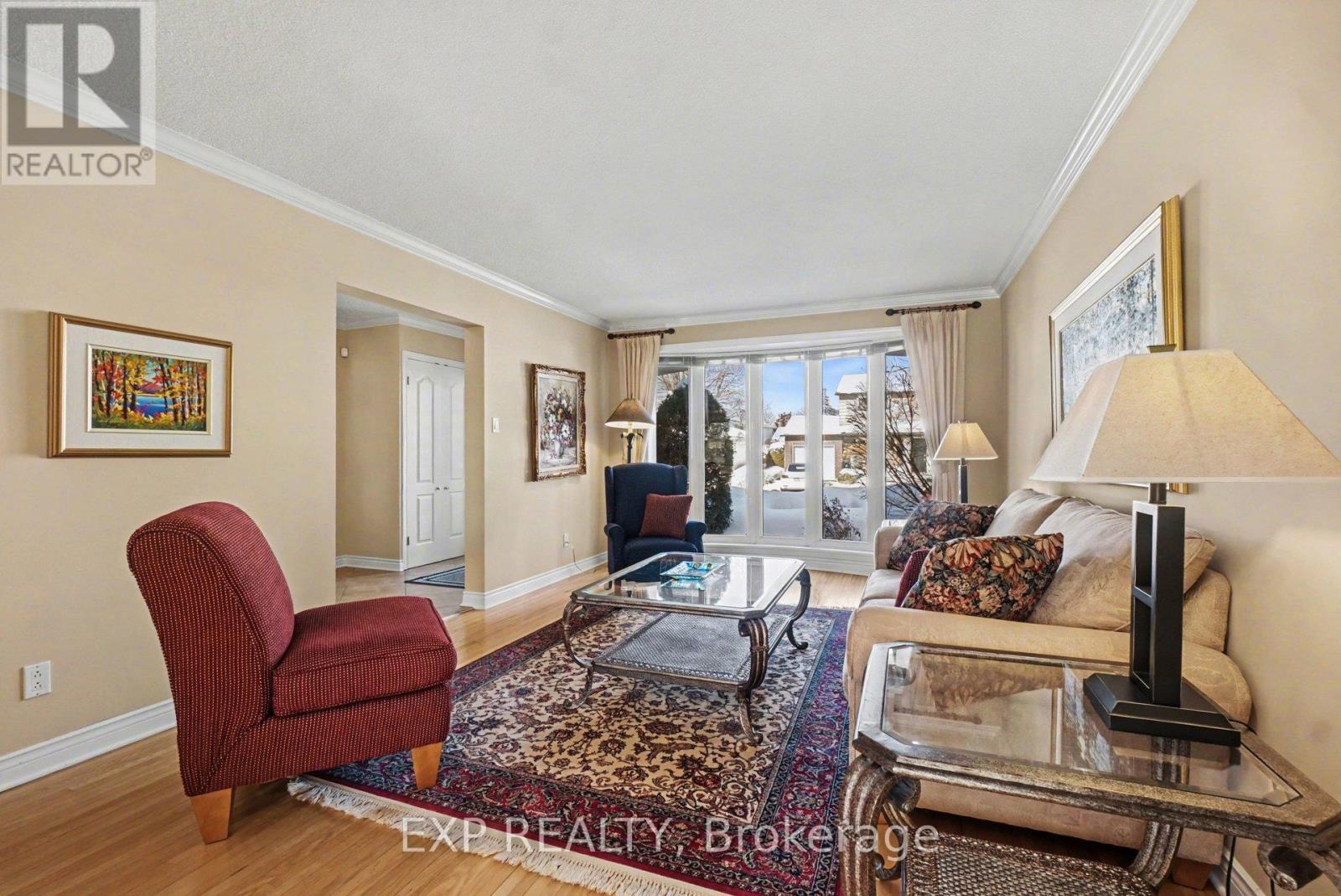 24 Woodburn Drive, Ottawa, Ontario  K1B 3A7 - Photo 16 - X12814212