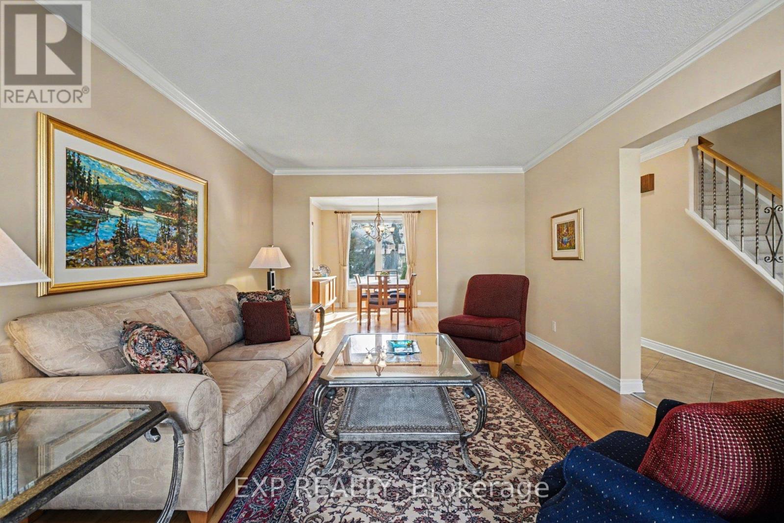 24 Woodburn Drive, Ottawa, Ontario  K1B 3A7 - Photo 17 - X12814212