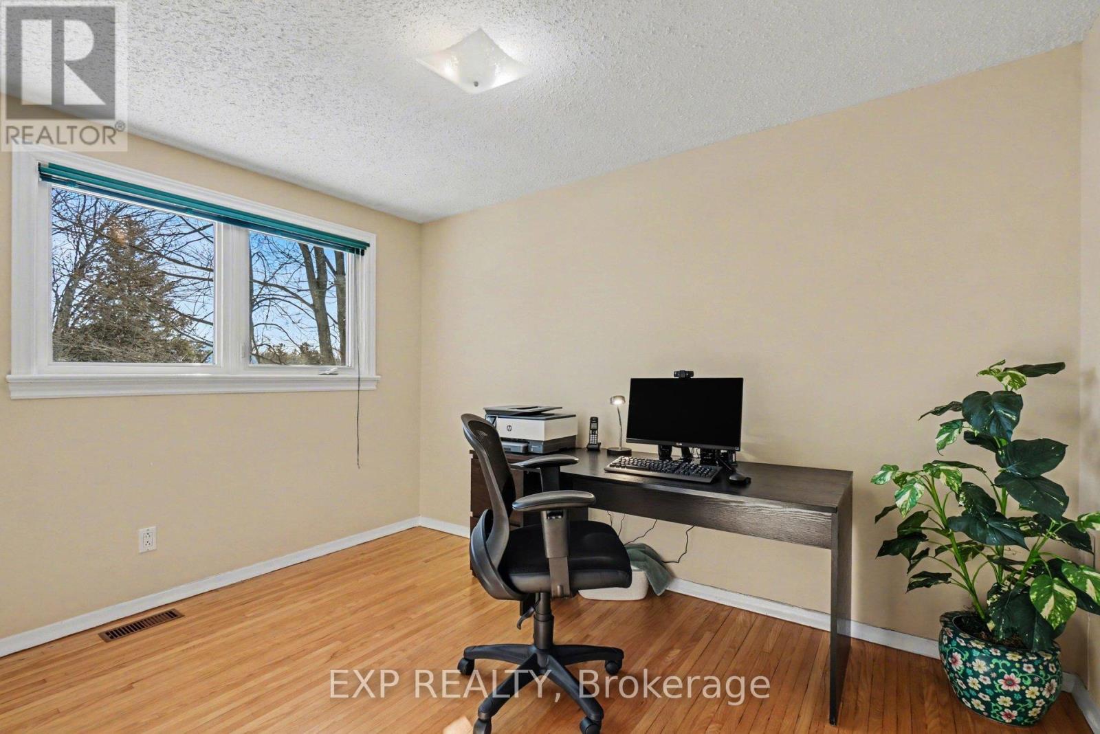 24 Woodburn Drive, Ottawa, Ontario  K1B 3A7 - Photo 24 - X12814212