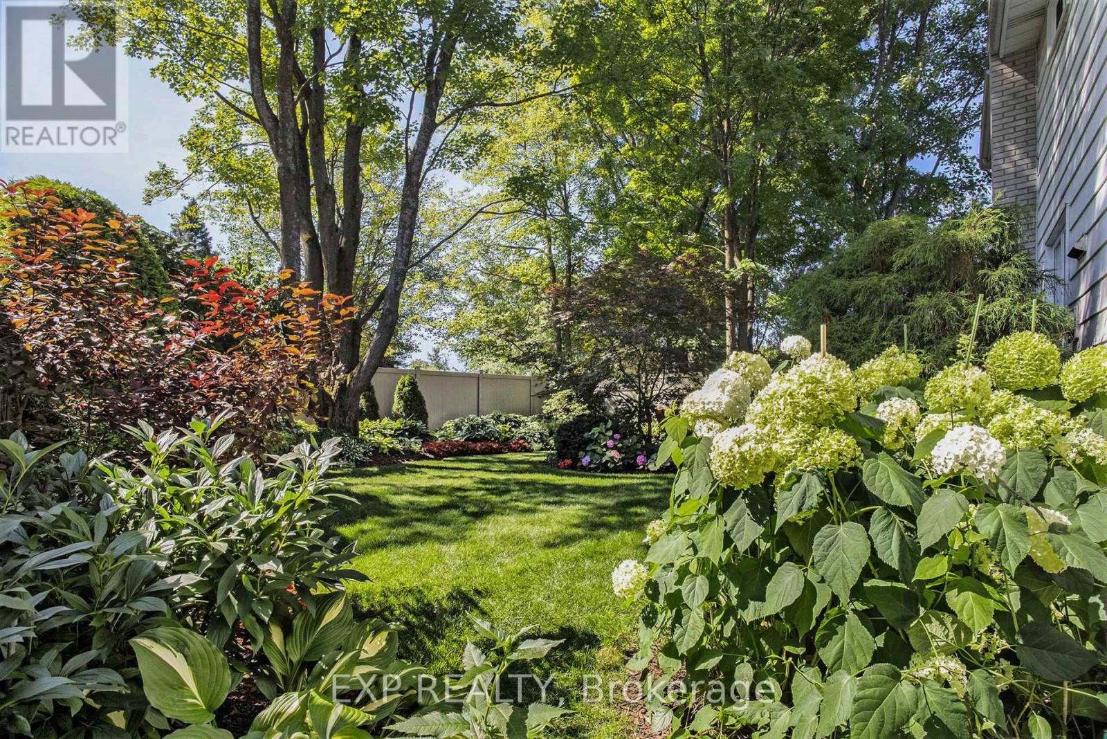 24 Woodburn Drive, Ottawa, Ontario  K1B 3A7 - Photo 39 - X12814212