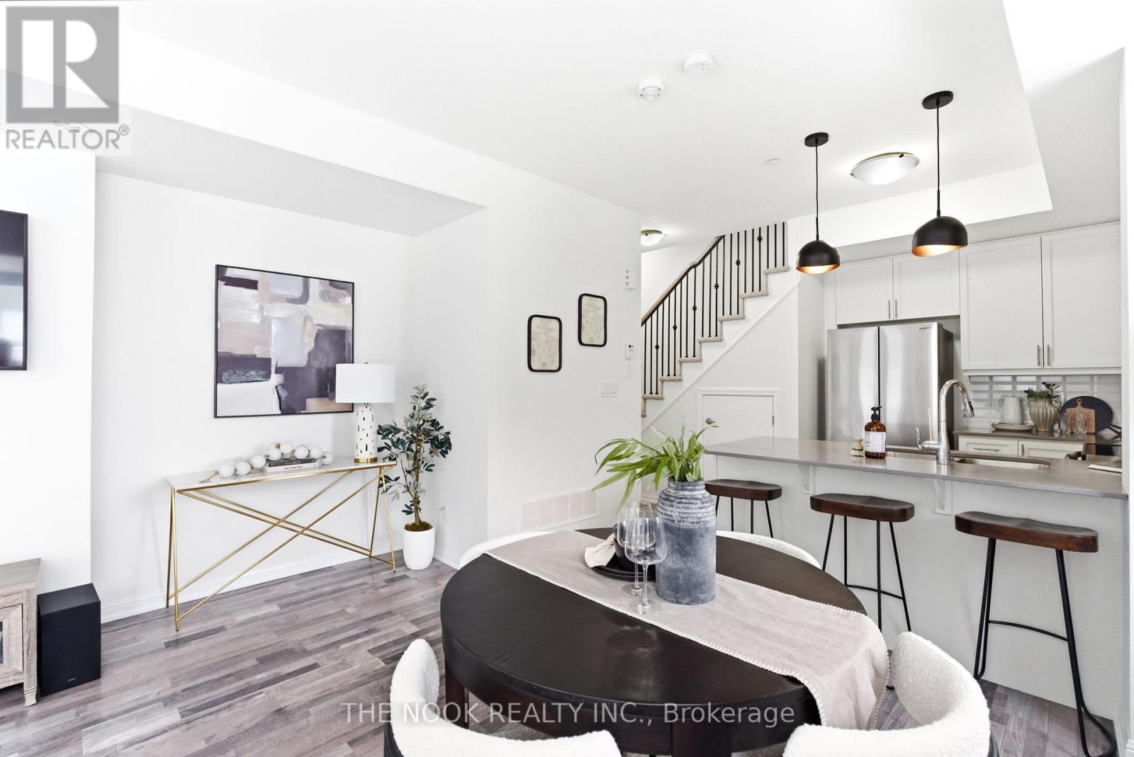 401 - 1460 Whites Road, Pickering, Ontario  L1V 0E8 - Photo 6 - E12814214