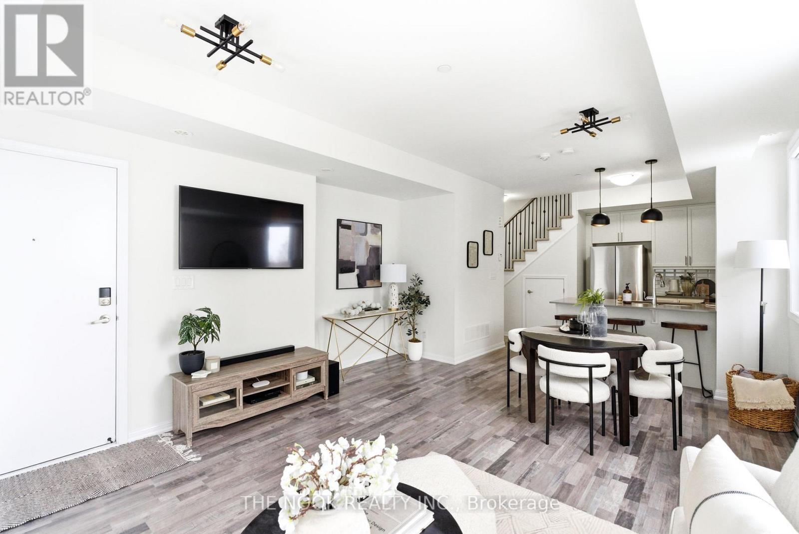 401 - 1460 Whites Road, Pickering, Ontario  L1V 0E8 - Photo 7 - E12814214